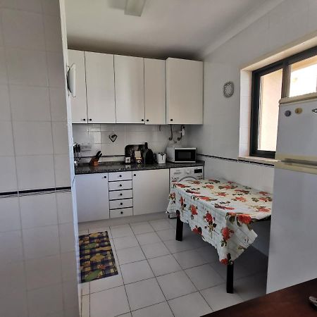 Logement Terrain De Tennis/Piscine 800M De La Mer Portimão Zewnętrze zdjęcie