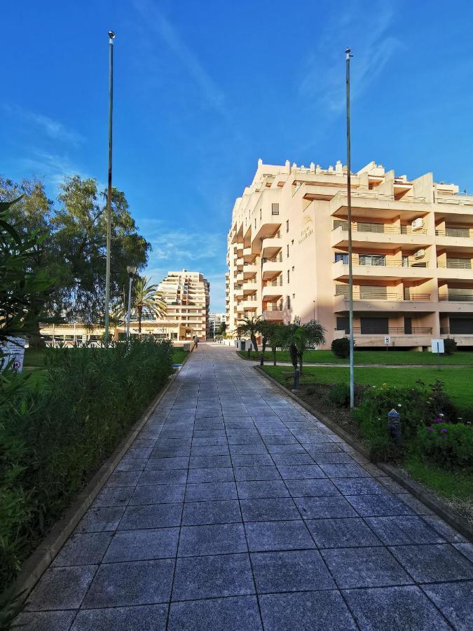 Logement Terrain De Tennis/Piscine 800M De La Mer Portimão Zewnętrze zdjęcie